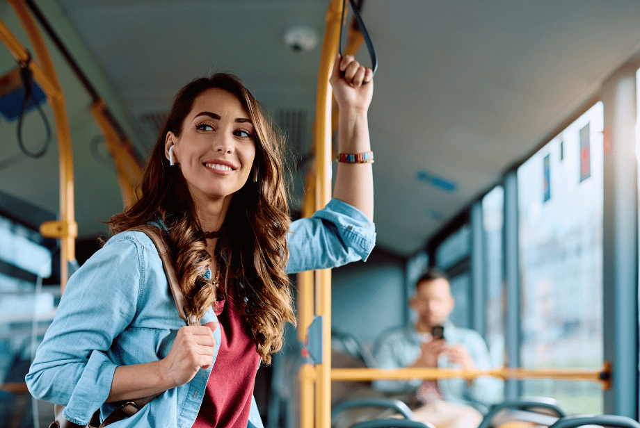 Mit öffentlichen Verkehrsmitteln zur Arbeit