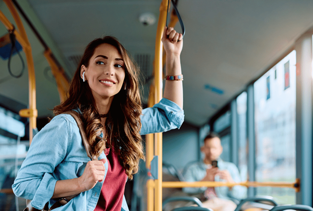 Mit öffentlichen Verkehrsmitteln zur Arbeit